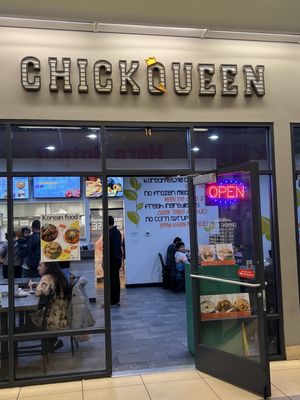 Chick Queen by null
