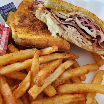 Siena Cafe - Breakfast & Brunch Near Me - Irving, Texas