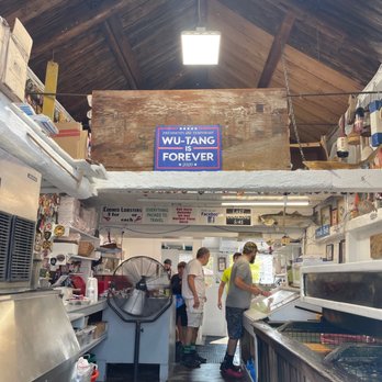 Roy Moore Lobster - Seafood Near Me - Rockport, Massachusetts Roy Moore Lobster - Seafood Near Me - Rockport, Massachusetts