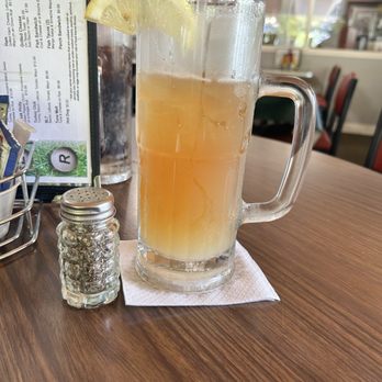 Big Al's Green's and Grille - Tall and cold Arnold Palmer - Seafood Near Me - Newport, Michigan Big Al's Green's and Grille - Tall and cold Arnold Palmer - Seafood Near Me - Newport, Michigan