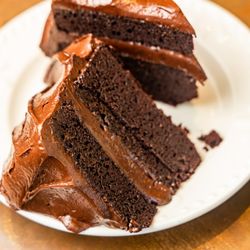 Aux Delices - Chocolate Homestyle Cake