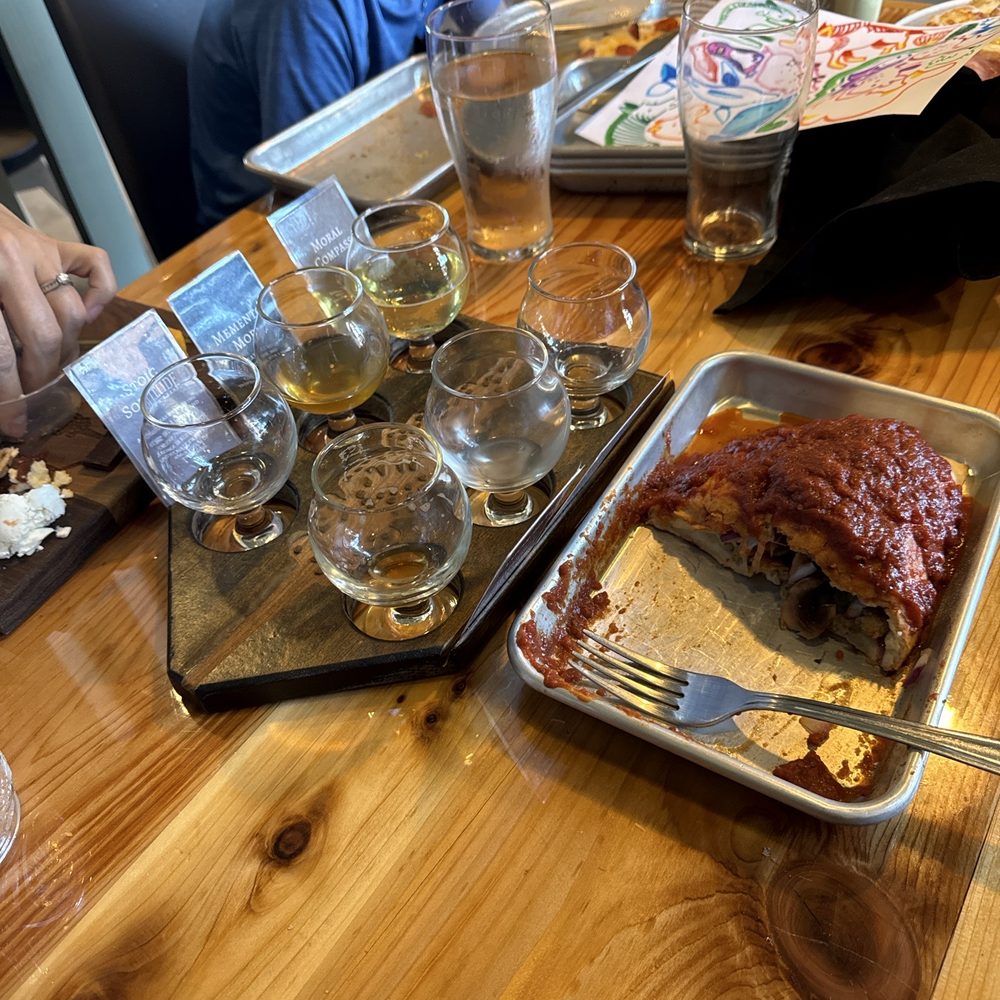 Stoic Brews Alternative - Flight of awesome brews and a calzone Say what!!! Gf with alternative cheese Even my kiddo loved his pizza - Beer Bar Near Me - Bentonville, Arkansas Stoic Brews Alternative - Flight of awesome brews and a calzone Say what!!! Gf with alternative cheese Even my kiddo loved his pizza - Beer Bar Near Me - Bentonville, Arkansas