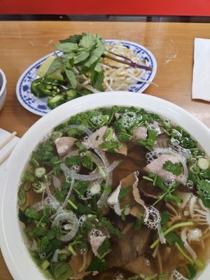 Pho Ca Dao by null