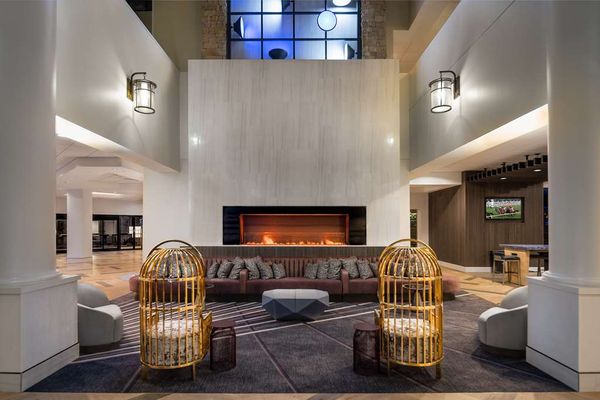 Hilton Lexington/Downtown by null