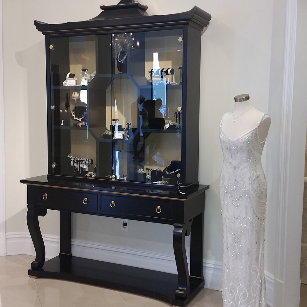 Elizabeth Johns - One of many curios filled with bridal accessories - Bridal Near Me - Ardmore, Pennsylvania Elizabeth Johns - One of many curios filled with bridal accessories - Bridal Near Me - Ardmore, Pennsylvania