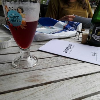 Zuster Agnes - Belgian Near Me - Lier, VAN