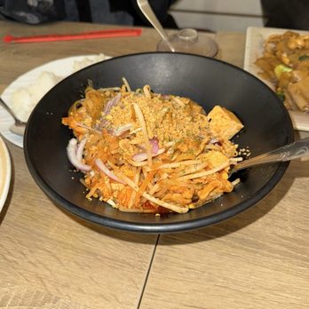 New Thai Bistro - Pad Thai Smile (Gluten Free) - Thai Near Me - Pleasanton, California