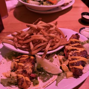 Poe's Tavern - Blackened grouper - Bars Near Me - Sullivan's Island, South Carolina Poe's Tavern - Blackened grouper - Bars Near Me - Sullivan's Island, South Carolina