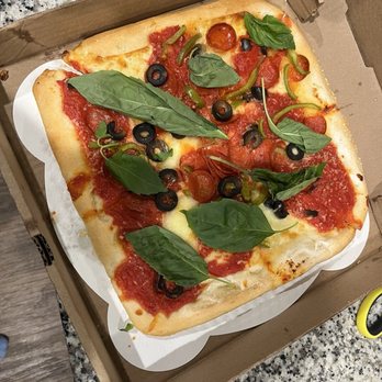 OAKWOOD PIZZA BOX - Updated May 2025 - 183 Photos & 289 Reviews - 610 N