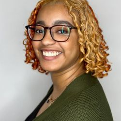 Anita Kurl - Vivid Curly Color by Molly
Anita Kurl Salon | Boston