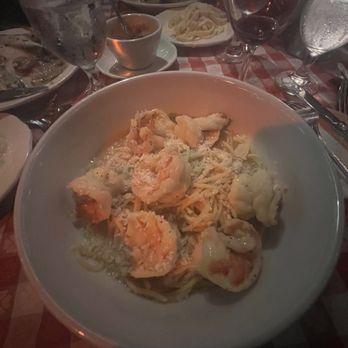 Dan Tana's - Shrimp, Scampi A La Jerry Buss - Italian Near Me - West Hollywood, California