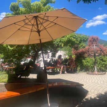 Oso Negro Coffee - Wow the patio - Coffee & Tea Near Me - Nelson, British Columbia Oso Negro Coffee - Wow the patio - Coffee & Tea Near Me - Nelson, British Columbia