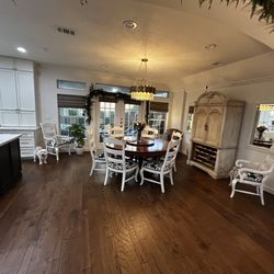 Mink Remodeling - Wood floors