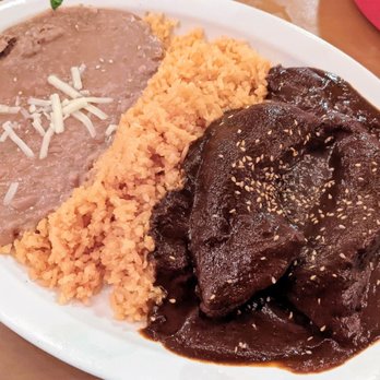 LA VECINDAD - La Vecindad 03-04-22L Mole Poblano - Chicken, Rice, Beans - Tacos Near Me - Las Vegas, Nevada LA VECINDAD - La Vecindad 03-04-22L Mole Poblano - Chicken, Rice, Beans - Tacos Near Me - Las Vegas, Nevada