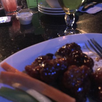 Croxley's - Sports Bars Near Me - Farmingdale, New York