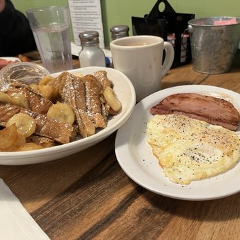 Jus' Jo's - French toast, ham, eggs - Breakfast & Brunch Near Me - Clovis, California