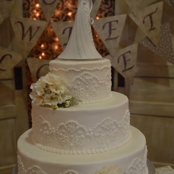 Chez Cake Bakery - a wedding cake - Bakeries Near Me - Houma, Louisiana Chez Cake Bakery - a wedding cake - Bakeries Near Me - Houma, Louisiana