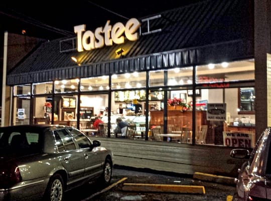 Tastee Donuts by null