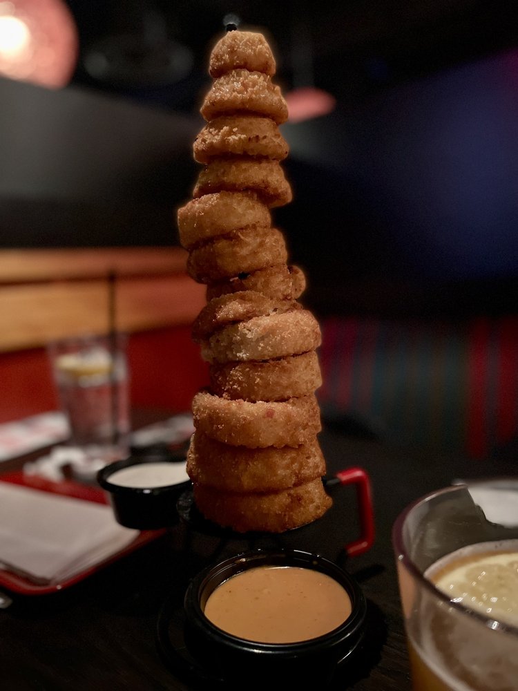 Red Robin Logo