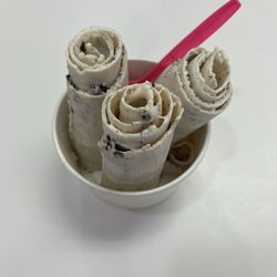 Swirl Fro-Yo - S'mores rolled ice cream.