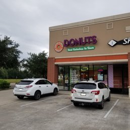 Fresh & Best Donuts/7306 W Tidwell Rd