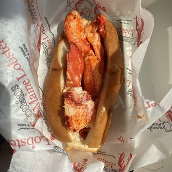 Cousins Maine Lobster - Detroit - Connecticut Roll - Seafood Near Me Cousins Maine Lobster - Detroit - Connecticut Roll - Seafood Near Me