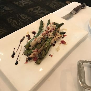 Belvedere Room - New American Near Me - Bakersfield, California