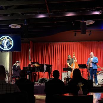 Maxan Jazz Club - Jazz & Blues Near Me - Las Vegas, Nevada Maxan Jazz Club - Jazz & Blues Near Me - Las Vegas, Nevada