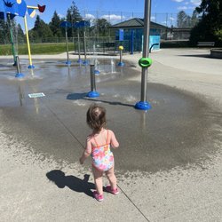 Willis D. Tucker Community Park - Splash pad!