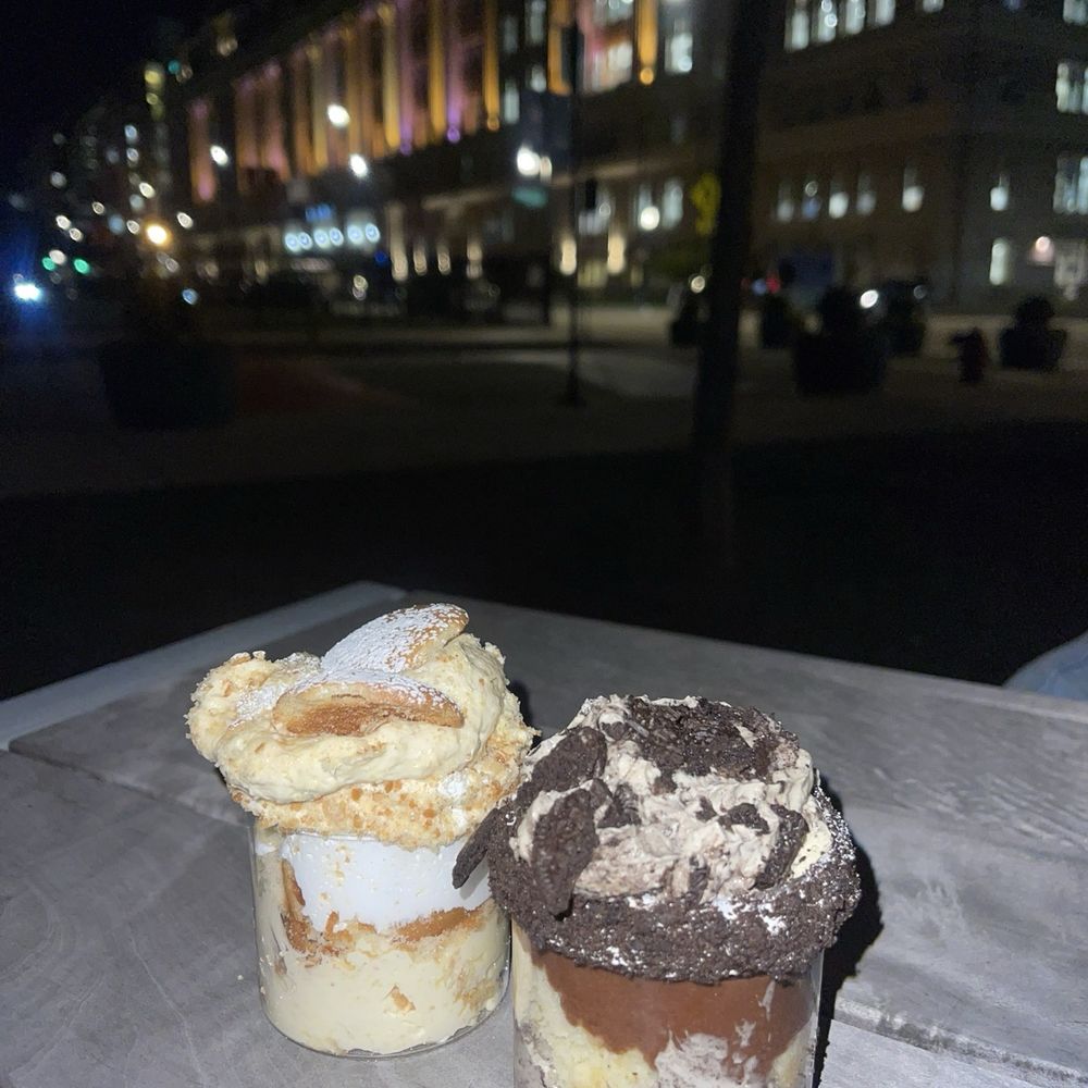 JARS by Fabio Viviani - Desserts Near Me - Chicago, Illinois JARS by Fabio Viviani - Desserts Near Me - Chicago, Illinois
