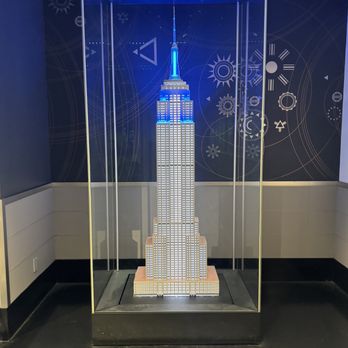 Empire State Building - Inside - Landmarks & Historical Buildings Near Me - New York, New York Empire State Building - Inside - Landmarks & Historical Buildings Near Me - New York, New York