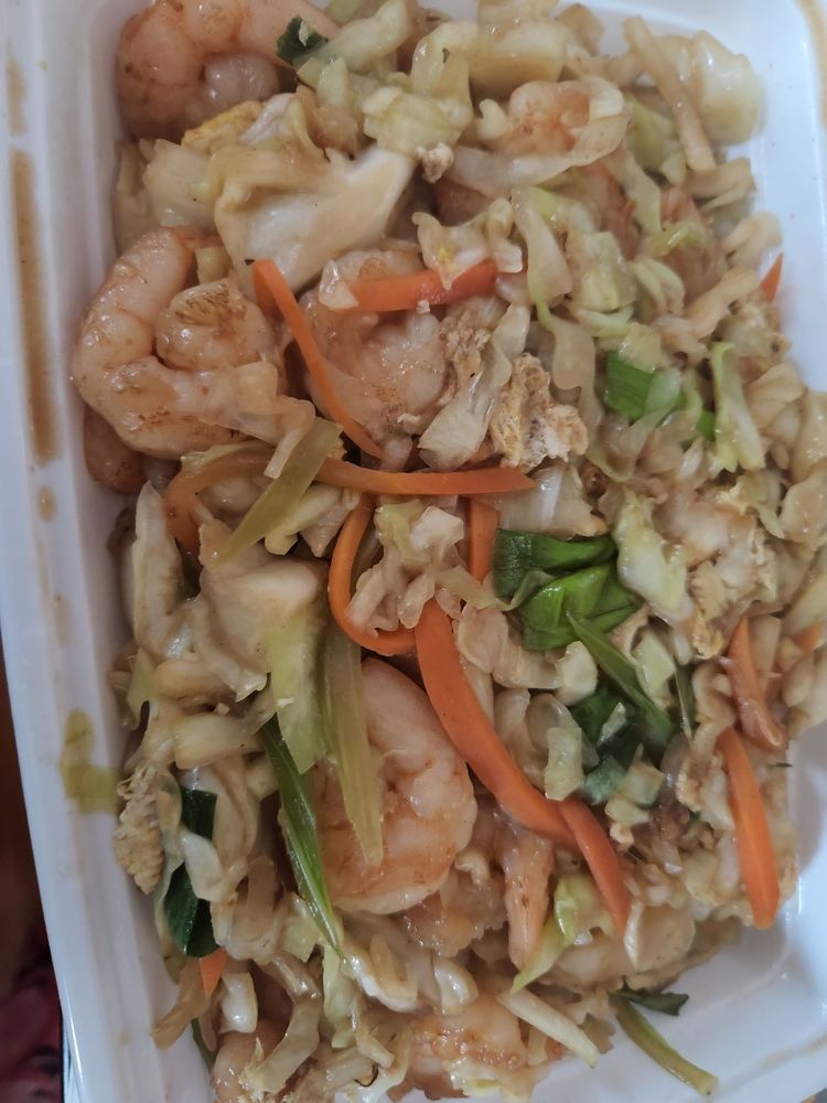 Food from Crispy Bamboo Village