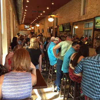 Mozie’s - A deep and narrow bar/restaurant. - American Near Me - New Braunfels, Texas Mozie’s - A deep and narrow bar/restaurant. - American Near Me - New Braunfels, Texas
