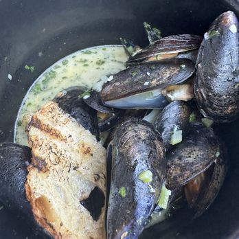 Meritage - Moules Frites - French Near Me - Saint Paul, Minnesota Meritage - Moules Frites - French Near Me - Saint Paul, Minnesota