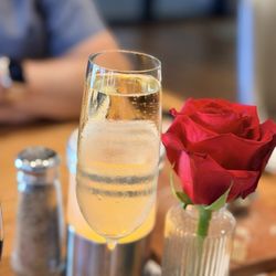 Cooper’s Hawk Winery & Restaurant
