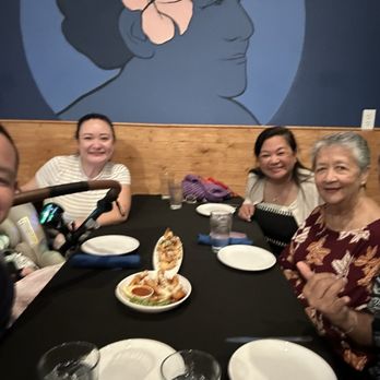 Moani Island Bistro & Bar - My 'Ohana - Bars Near Me - Kapolei, Hawaii