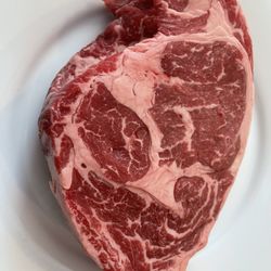 Danny's Fresh Meat Produce - Danny's has the best Ribeye in Los Angeles.. ask Eddie to cut it for you!!.. this is a 1.7lb piece.. enough for 2 people!!