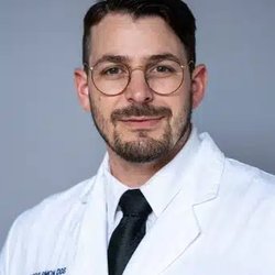Dental Specialists of Connecticut - Jacob C. Simon, DDS/PhD
Endodontist