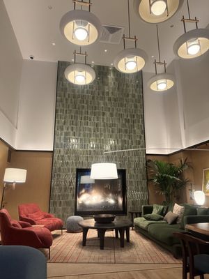 L7 CHICAGO BY LOTTE by null