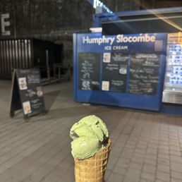 Matcha cookies and cream