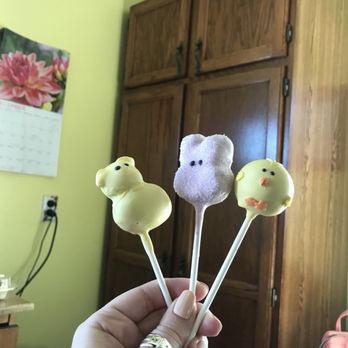 Buffalo Cake Pops - Tasty spring cake pops! - Bakeries Near Me - Buffalo, New York