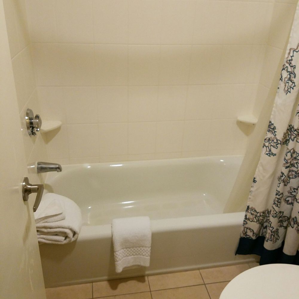 Residence Inn Phoenix - Truly a spotless second bathroom upstairs. - Hotels Near Me - Phoenix, Arizona Residence Inn Phoenix - Truly a spotless second bathroom upstairs. - Hotels Near Me - Phoenix, Arizona