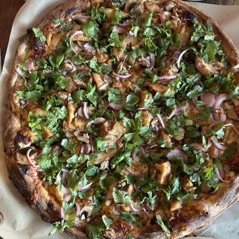 Rustic Fire - 14" Large BBQ Chicken Pizza - Pizza Near Me - Paso Robles, California Rustic Fire - 14" Large BBQ Chicken Pizza - Pizza Near Me - Paso Robles, California
