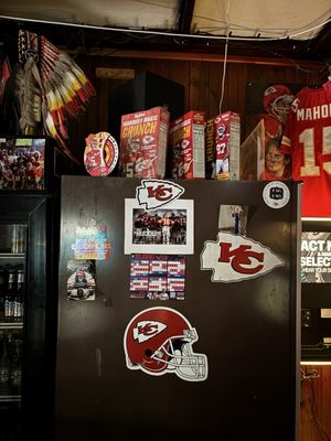 Big Charlie's Saloon by null