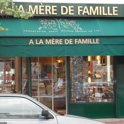 A la Mère Famille