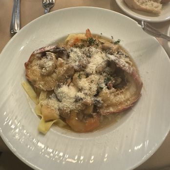 The Portofino Restaurant - Italian Near Me - Arlington, Virginia