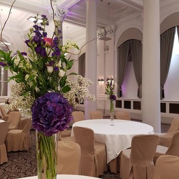 Save The Date Collective - Purple Flowers Table Setting by Save the Date Collective - Florists Near Me - Edinburgh, EDH Save The Date Collective - Purple Flowers Table Setting by Save the Date Collective - Florists Near Me - Edinburgh, EDH