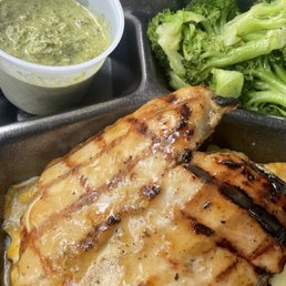 Pollo con Salsa de Cilantro Pollo con Salsa de Cilantro