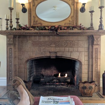 The Inn on First - Living room - Bed & Breakfast Near Me - Napa, California The Inn on First - Living room - Bed & Breakfast Near Me - Napa, California