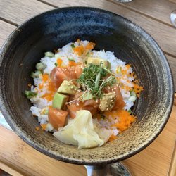 YOOKI - Salmon Poke